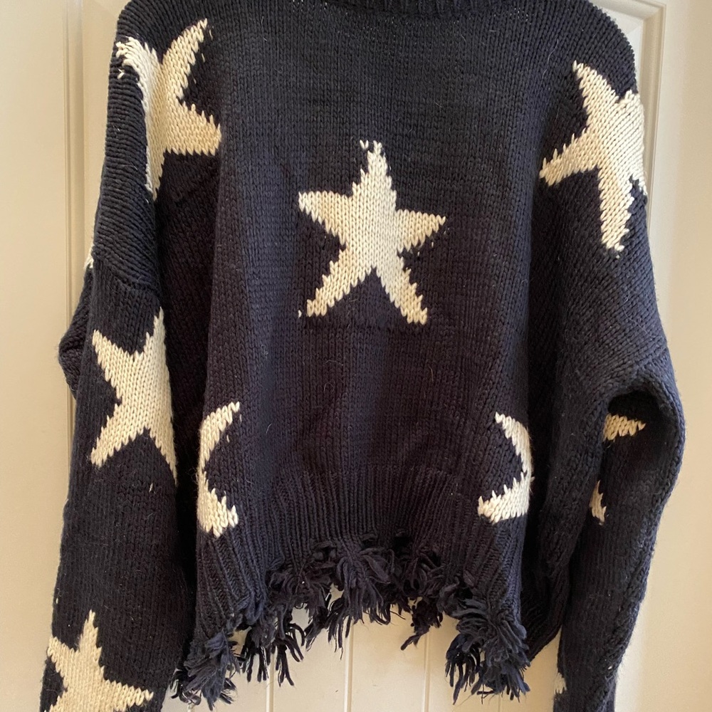 Vici Star Sweater - image 5